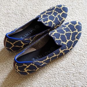 Rothy's The Loafer Navy Giraffe Print 7.5
